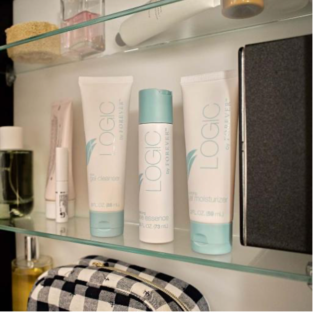 Logic By Forever™ Aloe Gel Cleanser